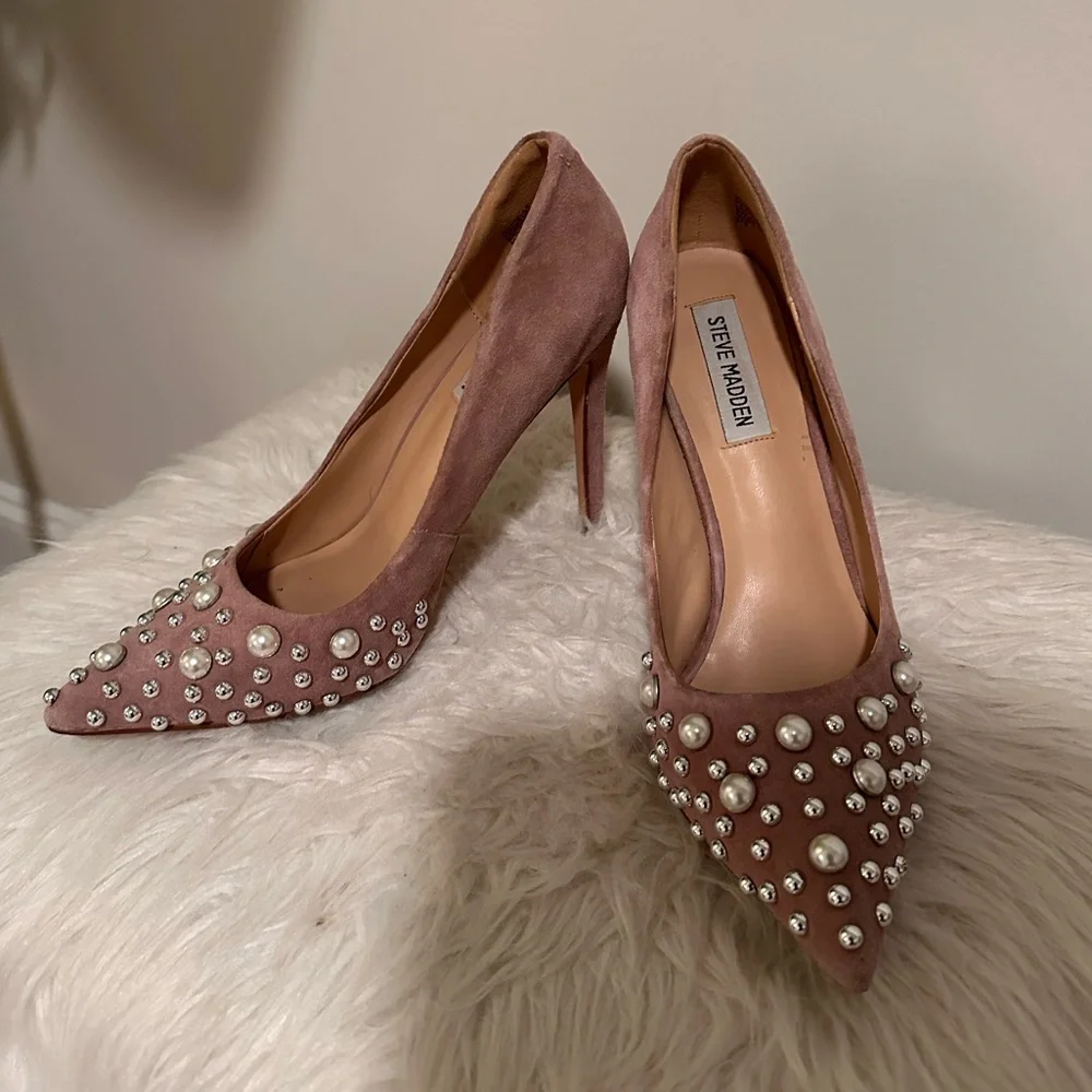 Steve Madden Pink and Pearl Embellished Pointed Stiletto Heels - Picture 3 of 5